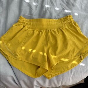 Lululemon hotty hot shorts size 4